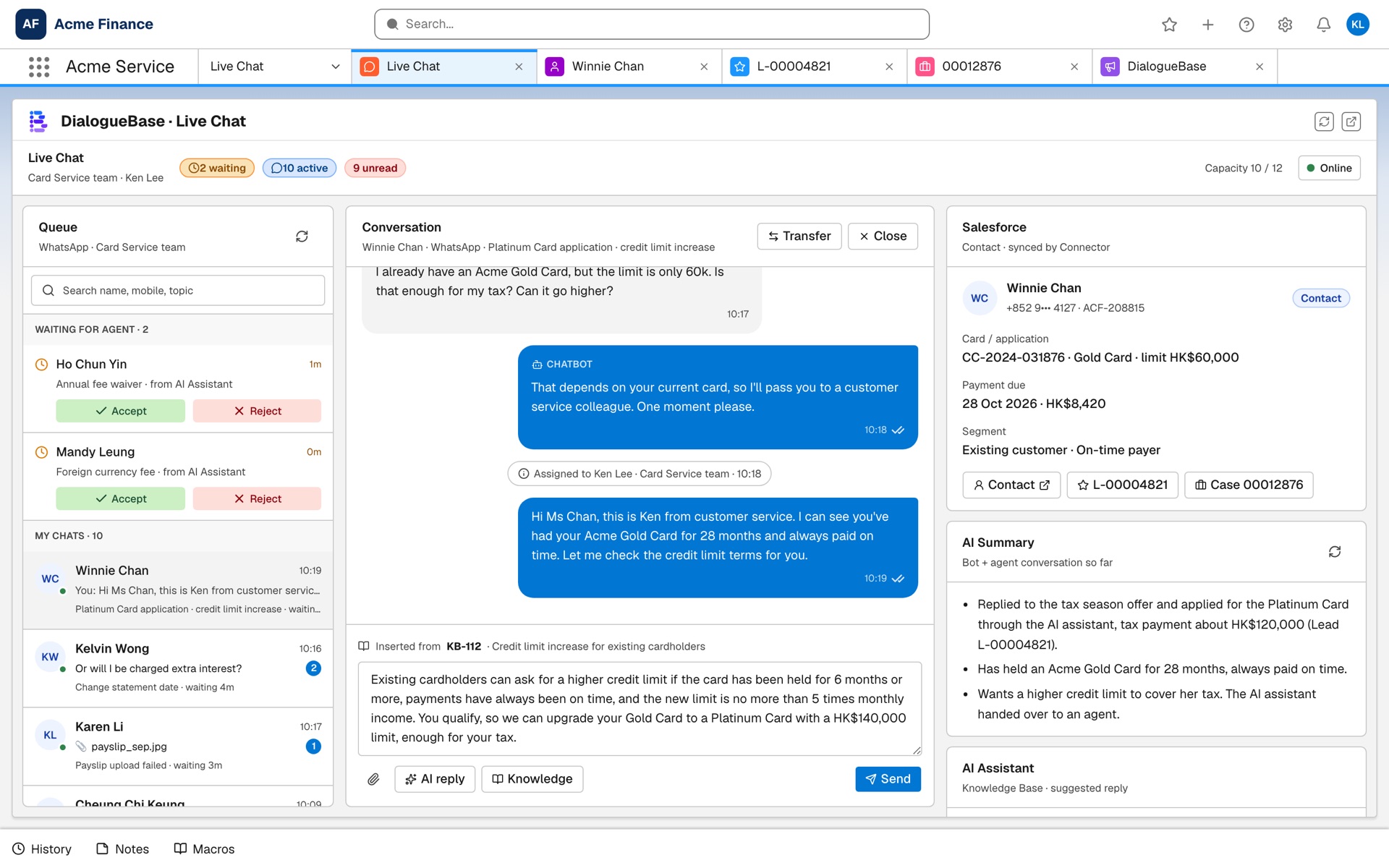 DialogueBase live chat inside the Salesforce console, with the Salesforce contact, Lead and Case beside the chat